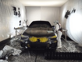 BMW X6 Vantablack