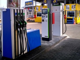 CNG stojan Bonett u hypermarketu Makro