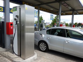 CNG plnicí stanice Bonett Makro v Čestlicích