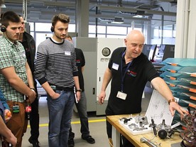 autoweek.cz - High-Tech Day Bosch 2017