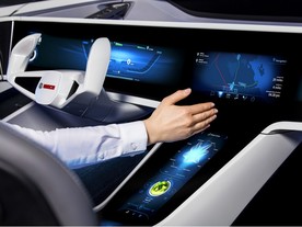Bosch CES: showcar - komunikující auto