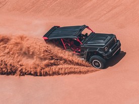 Brabus 900 Crawler
