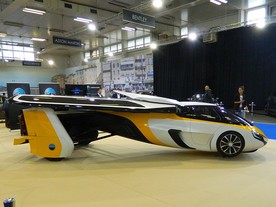 Autosalon Bratislava 2019 - AeroMobil 4.0 Stol
