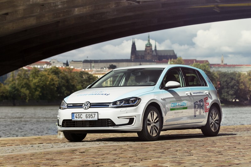 Společnost CAR4WAY odstartovala projekt Sdílení elektromobilů pro Prahu 