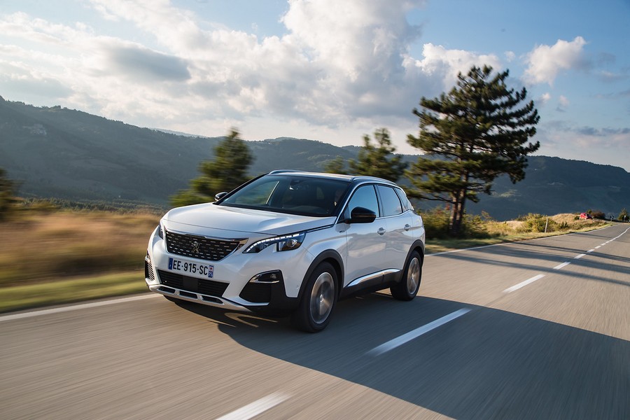 Peugeot 3008 získal titul Car of the Year 2017