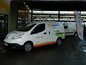autoweek.cz - S balíky a dopisy pojedou elektromobily