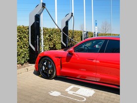 ČEZ ESCO pro Porsche Prosek