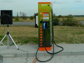 Dobíjecí lokalita Vestec: ABB Terra 53 CJT 