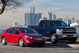 Chevrolety Volt a Silverado na ostrově Belle Isle v Detroitu