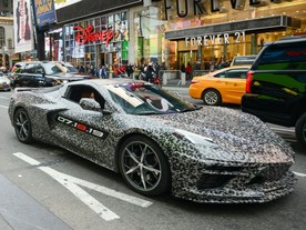 Chevrolet Corvette NextGen v ulicích New Yorku