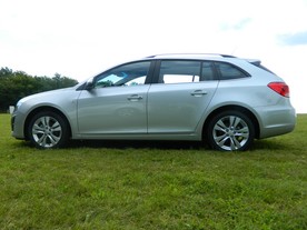 Chevrolet Cruze station wagon