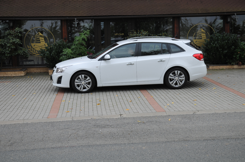 Chevrolet Cruze SW 2.0 VCDi LTZ – pohodový rodinný vůz