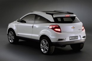 Chevrolet GPiX se představil v roce 2008