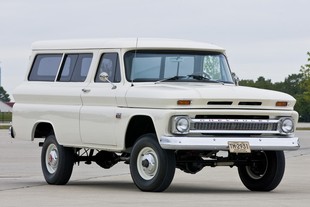 Chevrolet Suburban 1966