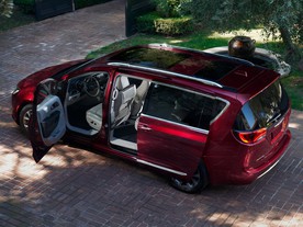Chrysler Pacifica 2017