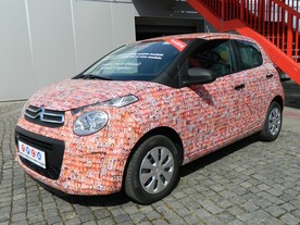 Citroën C1 - Face car s 5000 portréty zaměstnanců TPCA