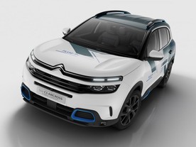 autoweek.cz - Citroën připravuje plug-in hybridní SUV
