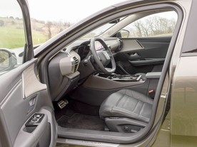 Citroën C5 X Pure Tech 180