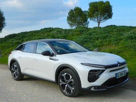 Citroën C5 X Hybrid 225