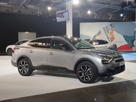 Citroën ë-C4 X 