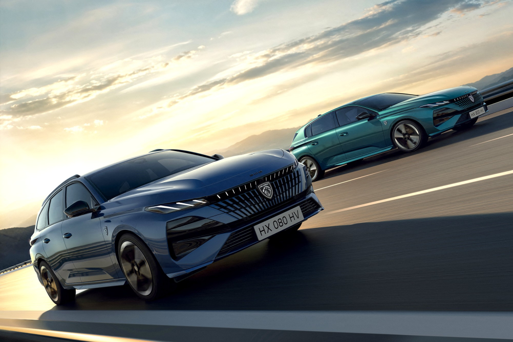 Peugeot 308 dostal výraznější tvář