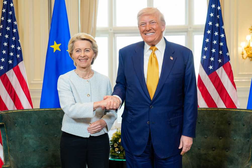 USA a EU by mohly sdílet bezpečnostní a emisní normy