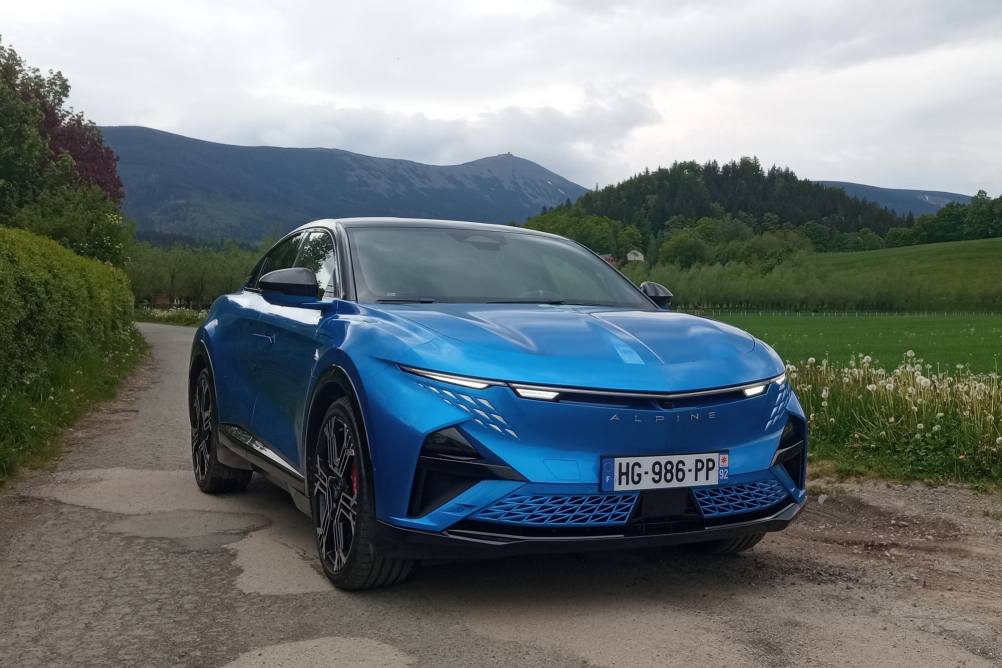 Alpine A390 GT – sportovec pro rodiny