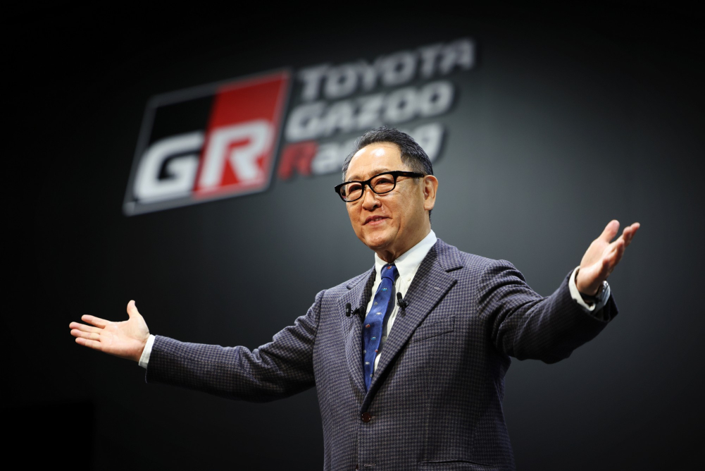 Akio Toyoda nevěří v nadvládu elektromobilů