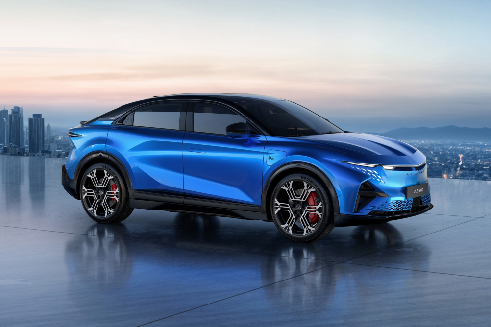 Alpine A390 chce spojit elektrické SUV a sportovní kupé