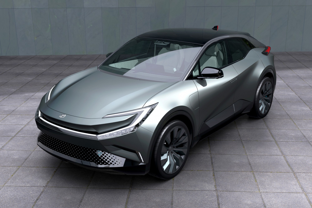 Toyota ukázala budoucí kompaktní elektrické SUV