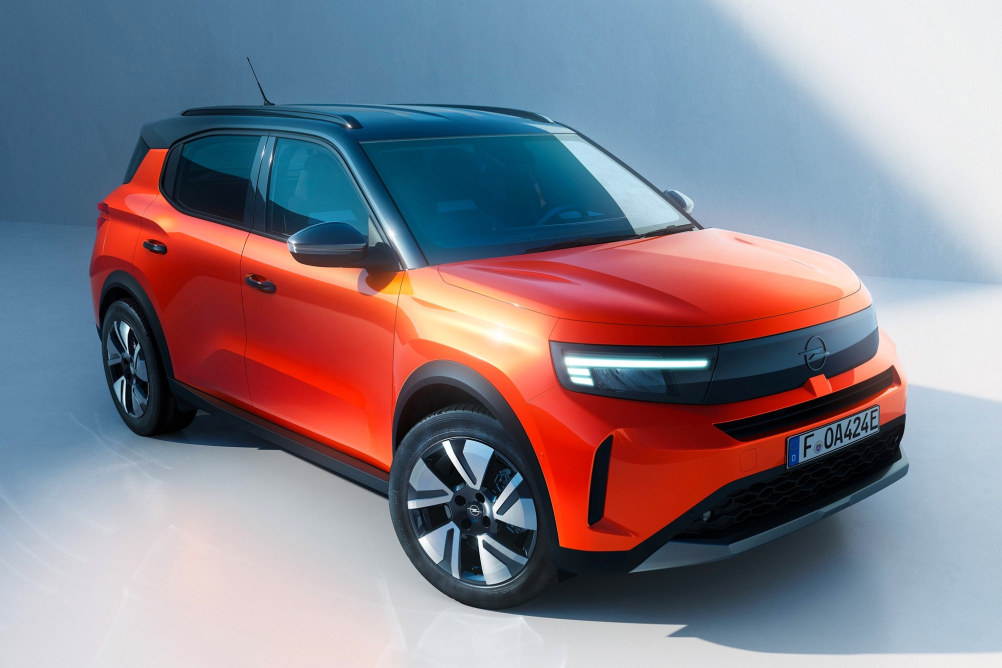 Opel poprvé ukázal novou Fronteru
