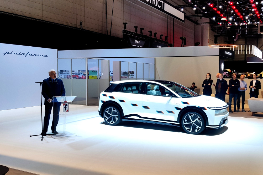 Autosalon v Ženevě 2025 odvolán