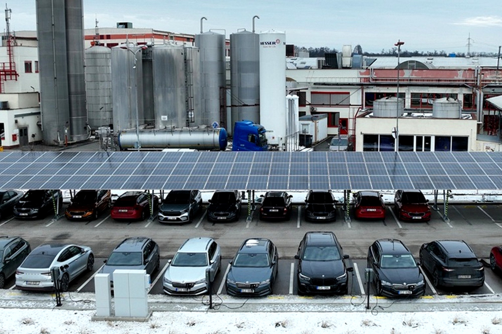 Zlatý důl pro výrobu čisté energie představují parkoviště
