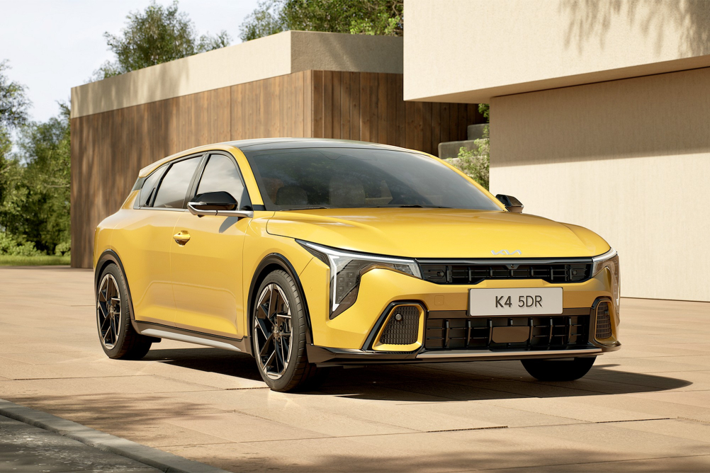 Nový rodinný hatchback Kia K4 vstupuje na český trh