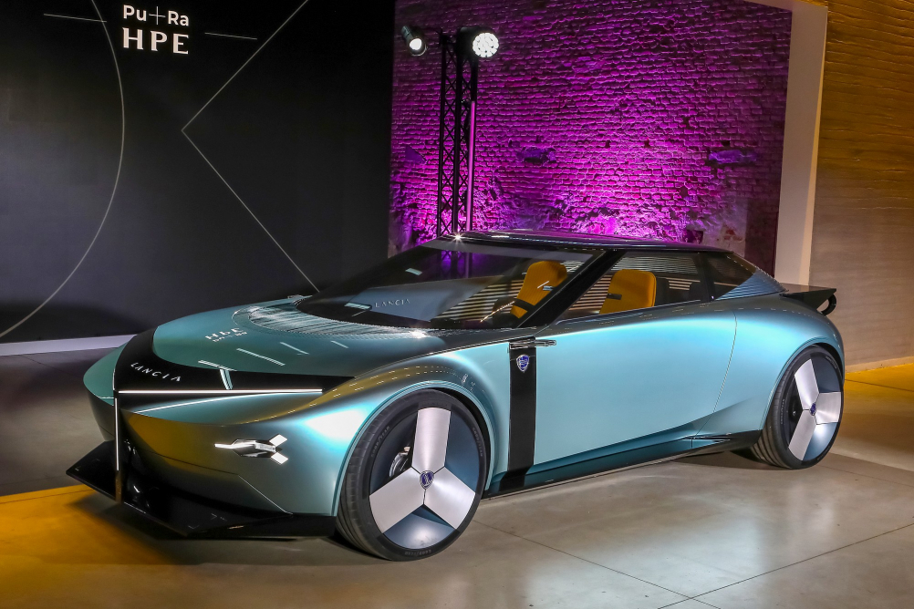 Stratosférický koncept Lancia Pu+Ra HPE