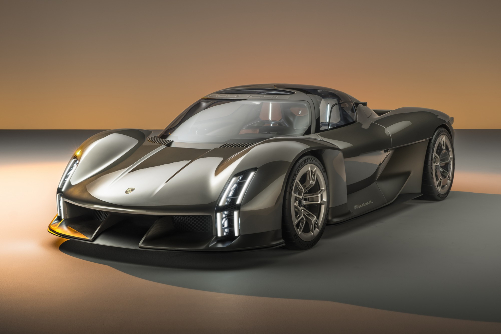 Porsche Mission X – mise k 75 letům