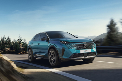 autoweek.cz - Verze Dual Motor pro Peugeoty E-3008 a E-5008