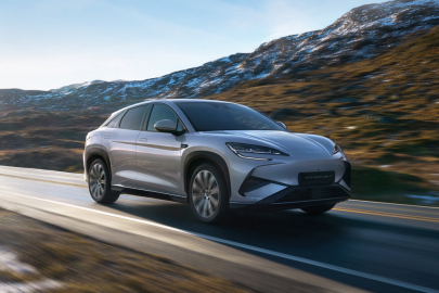 autoweek.cz - Závist vůči elektromobilům