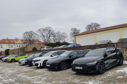 autoweek.cz - Auto roku 2026 v ČR je ve finále