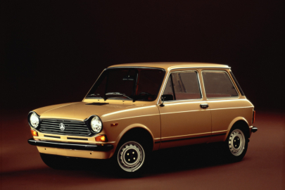 autoweek.cz - Nabídne Itálie Číňanům zaniklé značky?