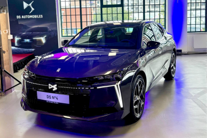 autoweek.cz - DS N°4 je již v prodeji