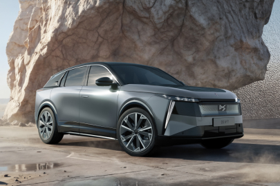 autoweek.cz - DS N°7 s novým vzhledem