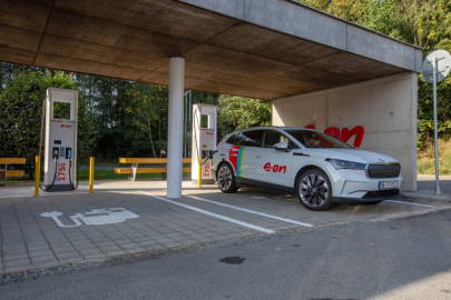 autoweek.cz - Využití sítě E.on Drive roste
