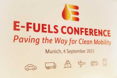 autoweek.cz - Ministr Kupka věří v syntetická paliva