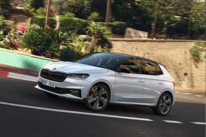 autoweek.cz - Nejvýkonnější Fabia k narozeninám