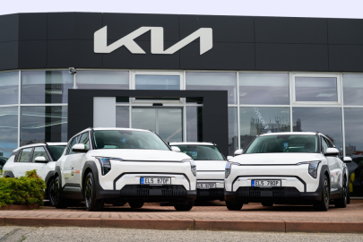 autoweek.cz - Kia dodá společnosti ČEZ Distribuce 90 vozů EV3