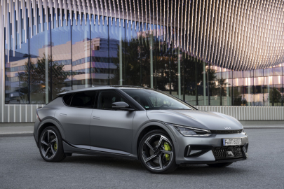 autoweek.cz - Na český trh vstupuje Kia EV6 GT