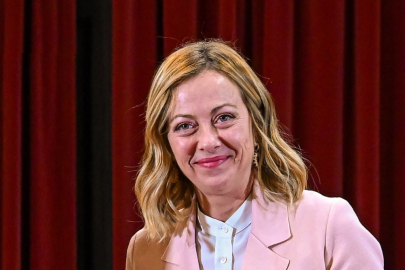 autoweek.cz - Italská premiérka se pustila do boje se Stellantisem