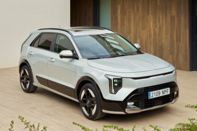 autoweek.cz - Modernizovaná Kia Niro v ČR
