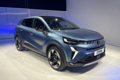 autoweek.cz - Crossover pro rodinu Renault Symbioz
